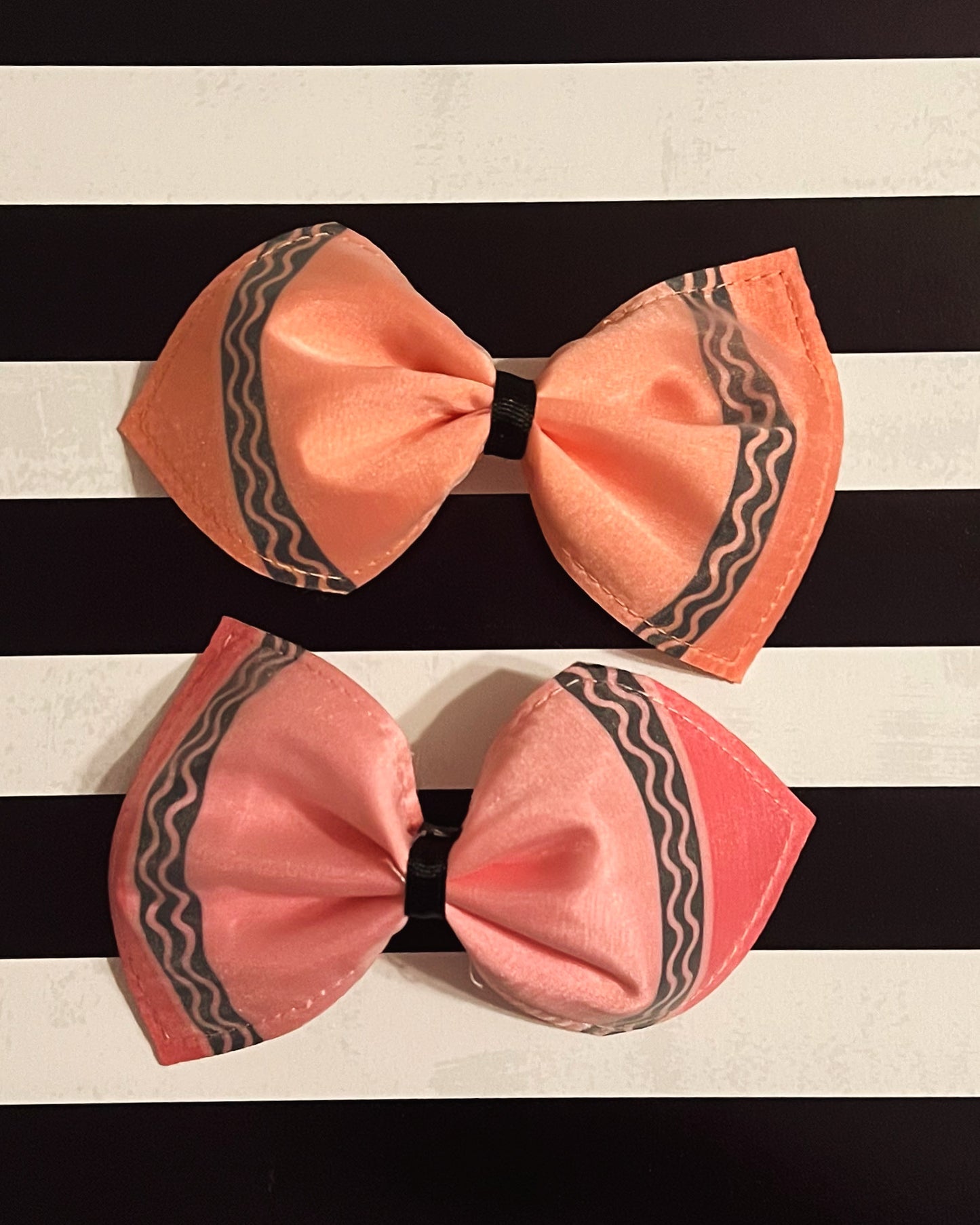 Crayon Bow