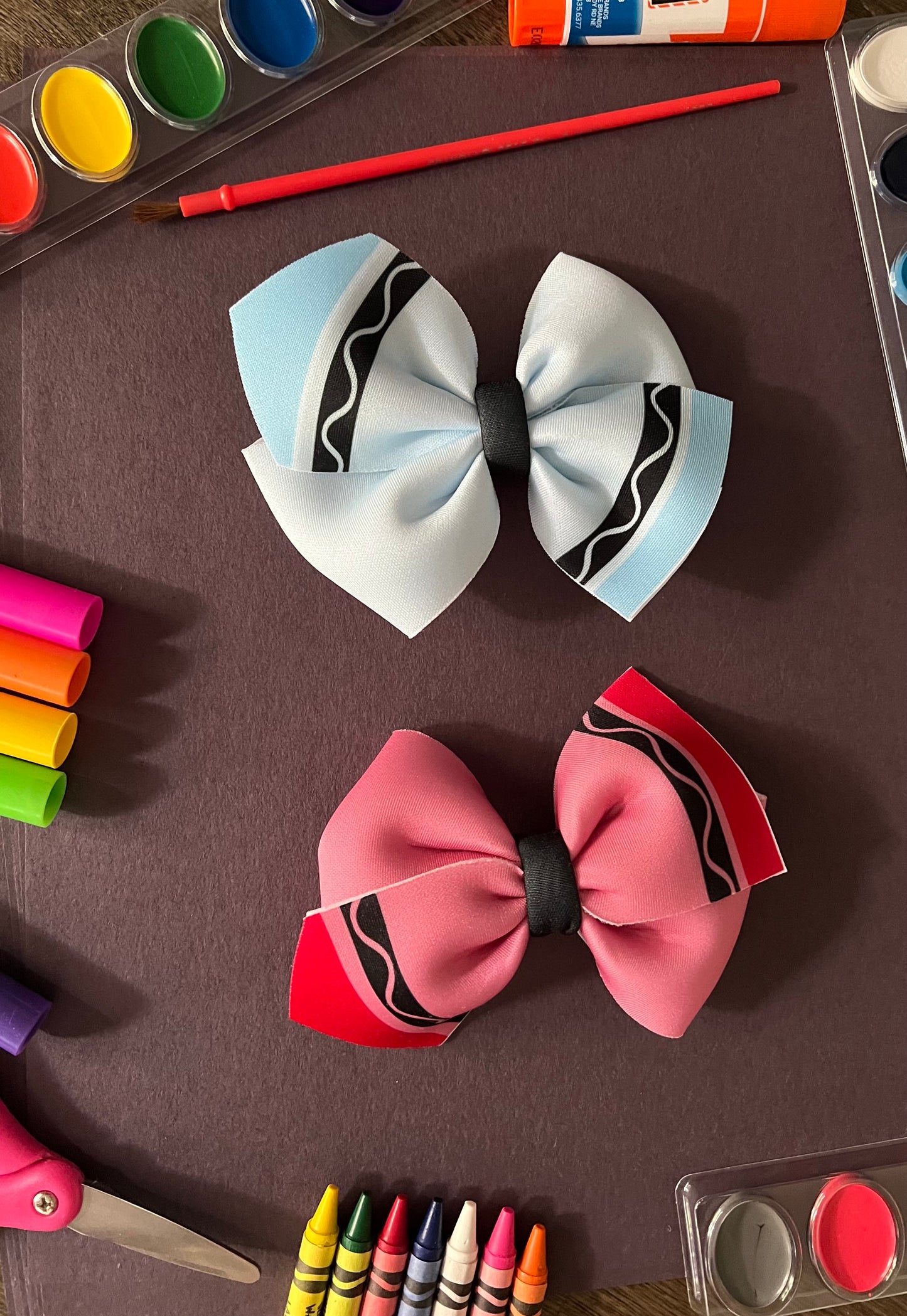 Crayon Pin Wheel Bows