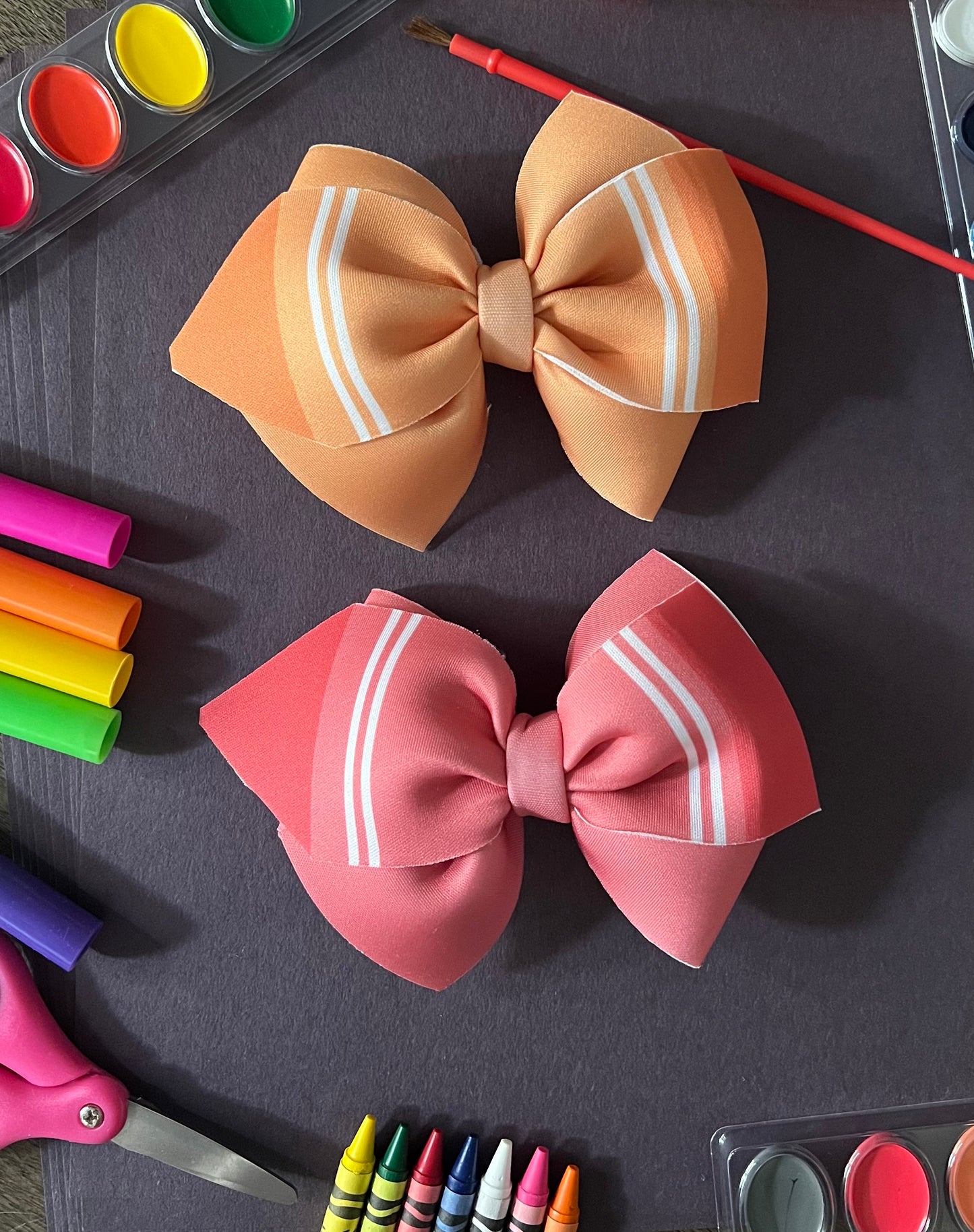 Crayon Pastel Pin wheel Bows